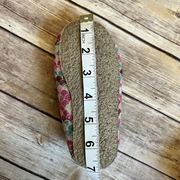 Minnetonka Mermaid Slippers - Picture 6 of 8